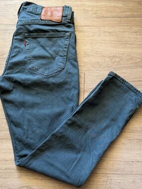 Levi’s 512 Slim Taper Jeans Men’s W32 L34 Green Premium Denim Modern Fit